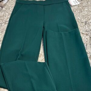 Elegant Green Women's Pants